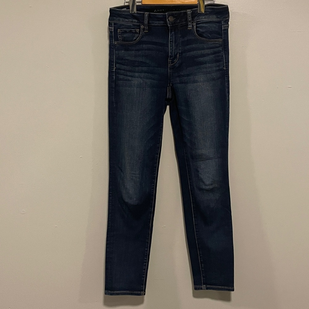 American Eagle Next Level Stretch Jeans Regular Fit Size 10 Like New
